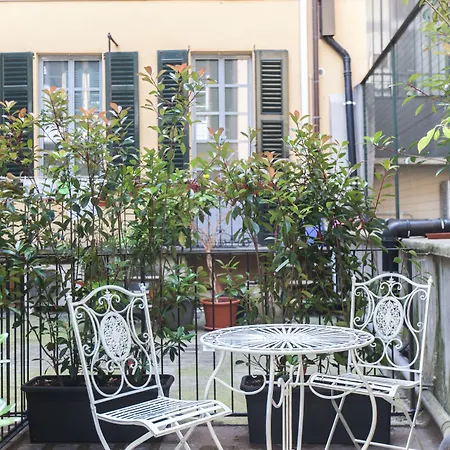 Alessia's Place 4*