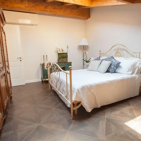 Alessia's Place Gæstehus 4*