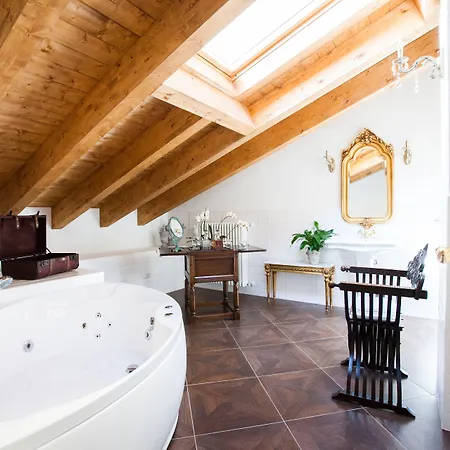 Gæstehus Alessia's Place 4*