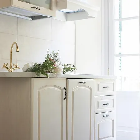 Alessia's Place Gæstehus 4*